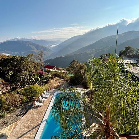 Villa Camila Hostel Coroico Luaran gambar