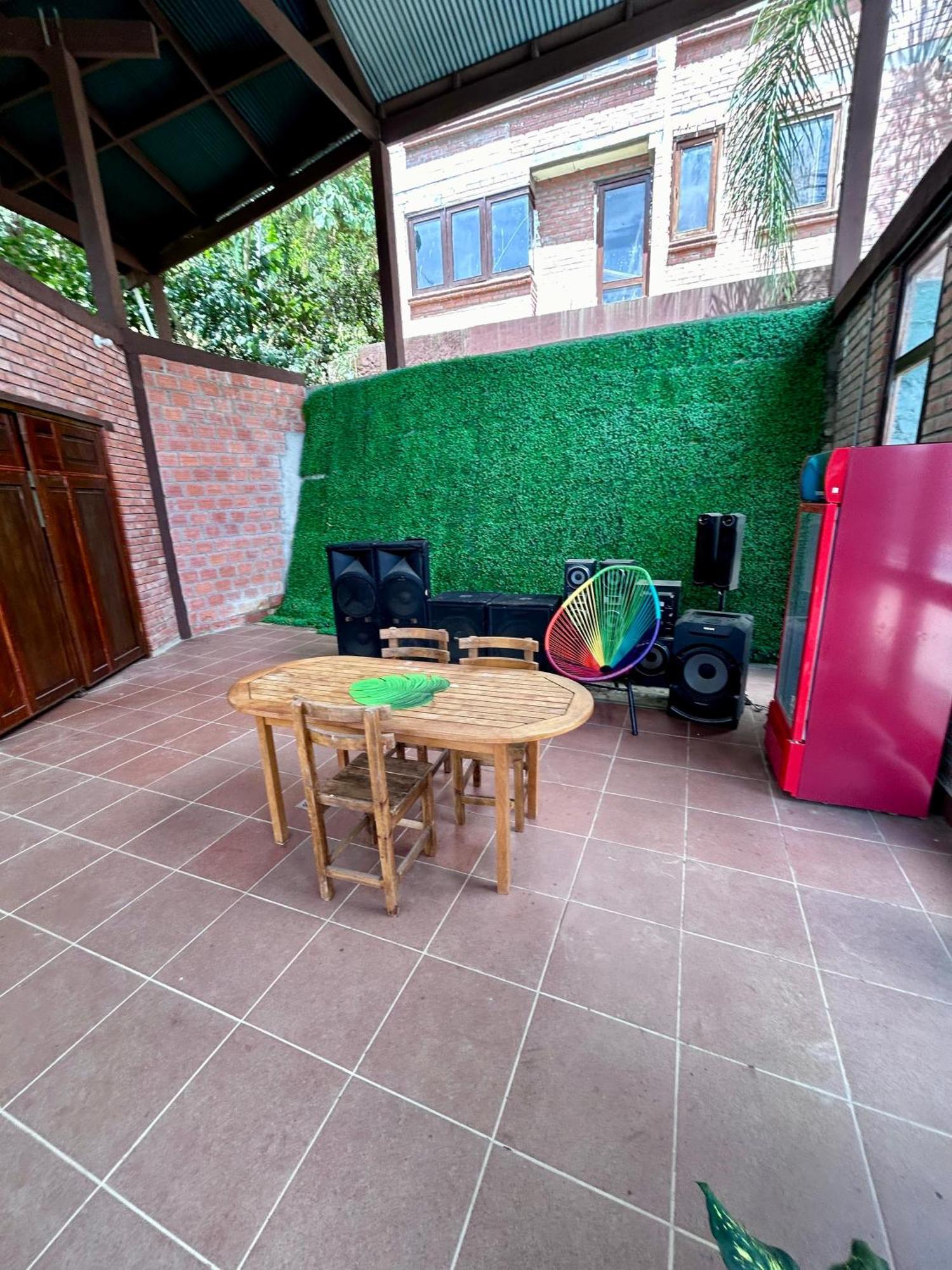 Villa Camila Hostel Coroico Luaran gambar