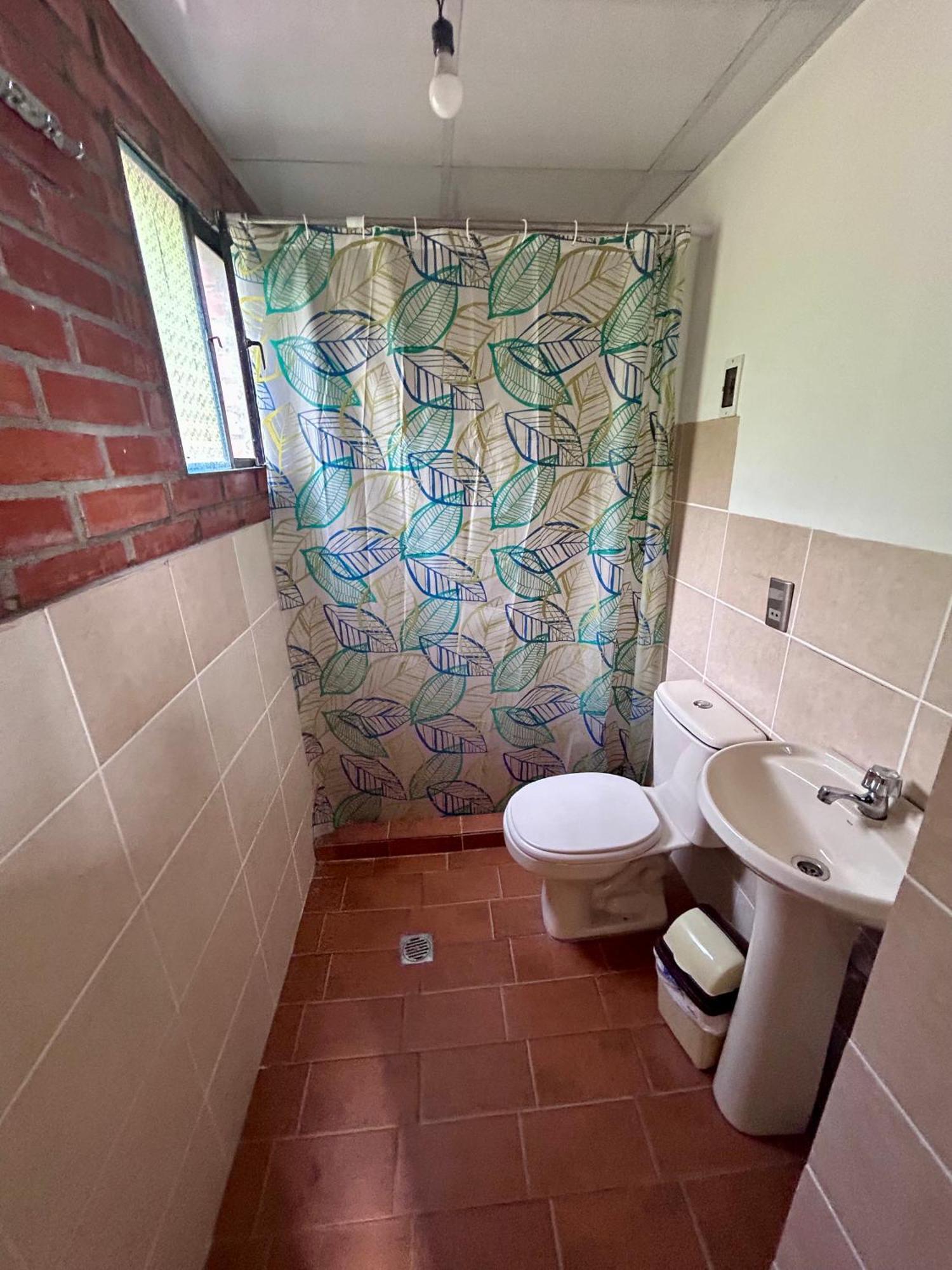 Villa Camila Hostel Coroico Bilik gambar
